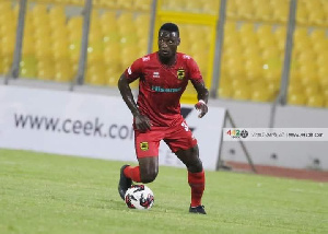 Asante Kotoko midfielder, Mudasiru Salifu