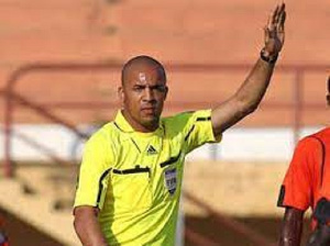 Angolan referee, Helder Martins Rodrigues De Carvalho