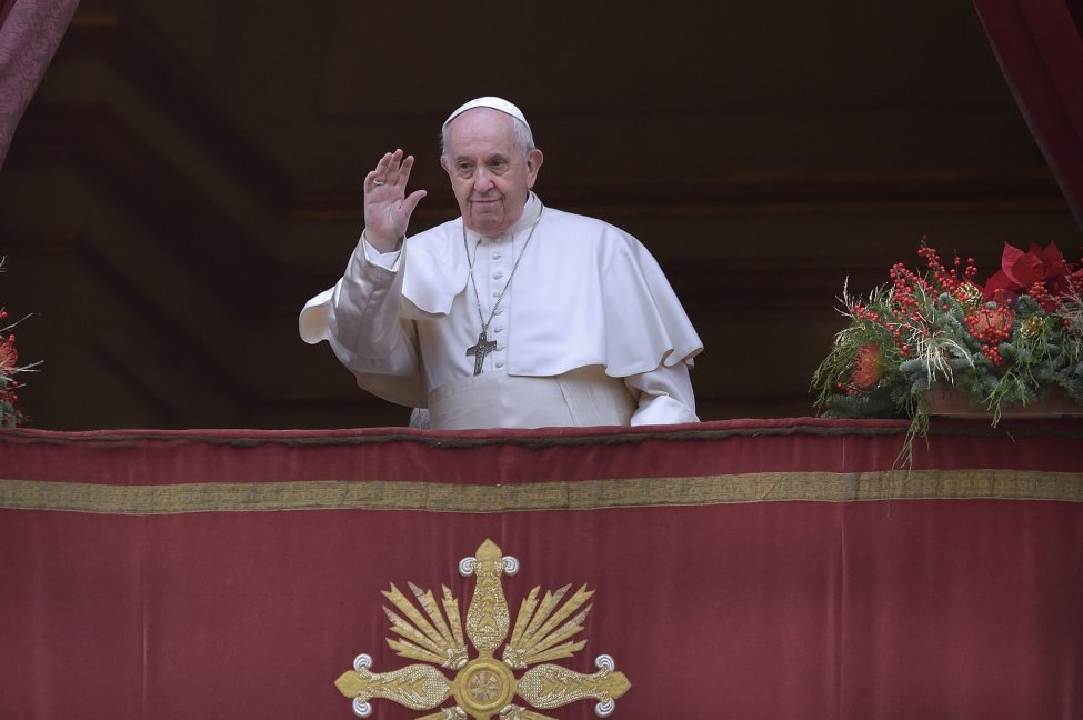 Pope Francis attends NYE prayer service but cancels nativity scene visit