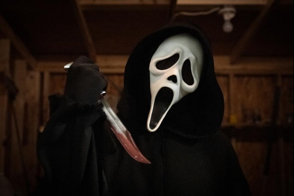 Movie review: 'Scream' betrays its legacy