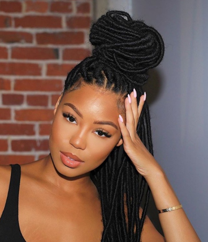 Lovely Faux Locs Hairstyle For Beautiful Women To Try It This Month ...