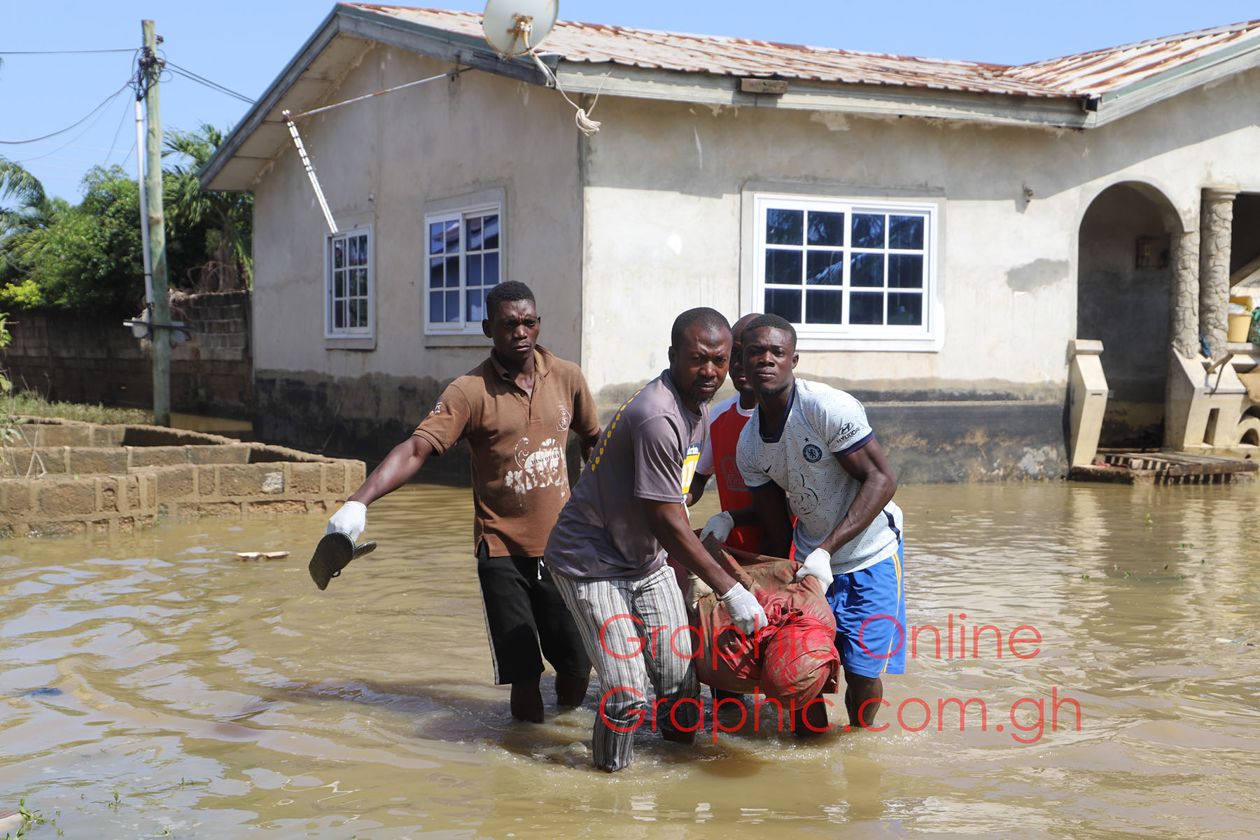 One person found dead in Weija floods. PICTURES BY GABRIEL AHIABOR