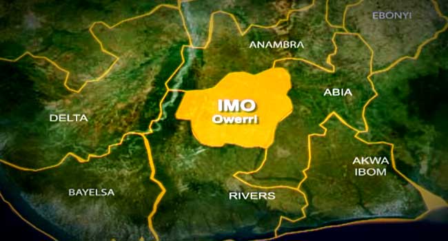 15 Persons Feared Dead As Truck Rams Into Buses In Imo