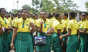 Some students sleep on the floor, others study with plastic chairs – Wey Gey Hey senior prefect laments –
