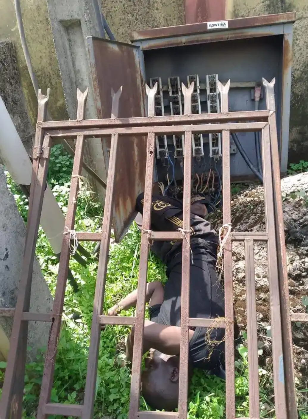 Suspected Cable Thief Electrocuted In Edo