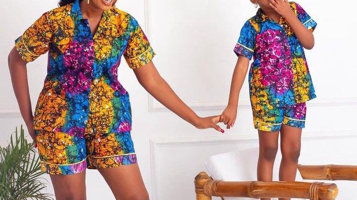 Best Matching Outfits For Mother And Daughter