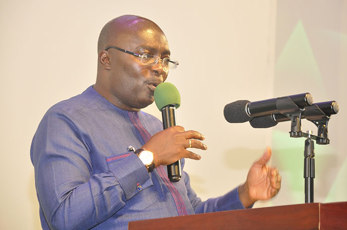 Bawumia outlines 7 threats to African democracy at high-level forum in Nigeria
