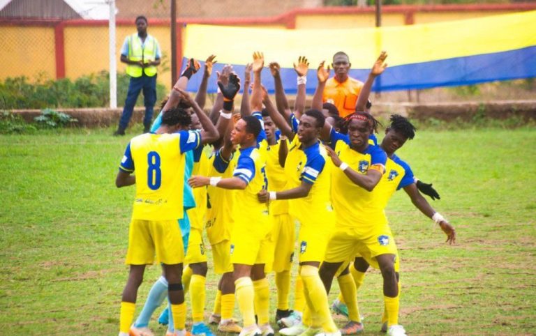 Young Apostles held Bechem United to frustrating draw