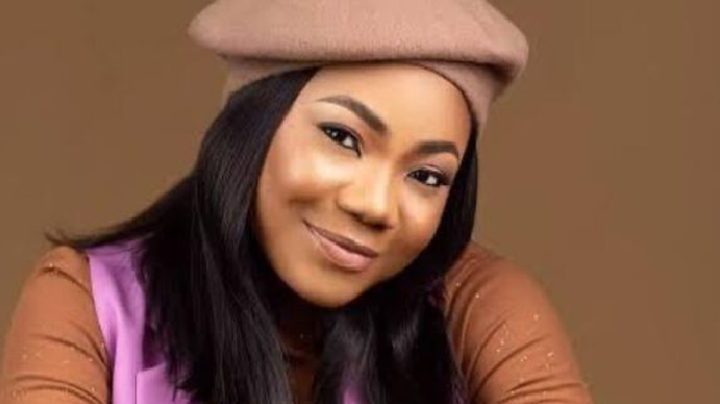 “I housed you for months, gave you a solid platform to thrive” Mercy Chinwo’s manager slams artist