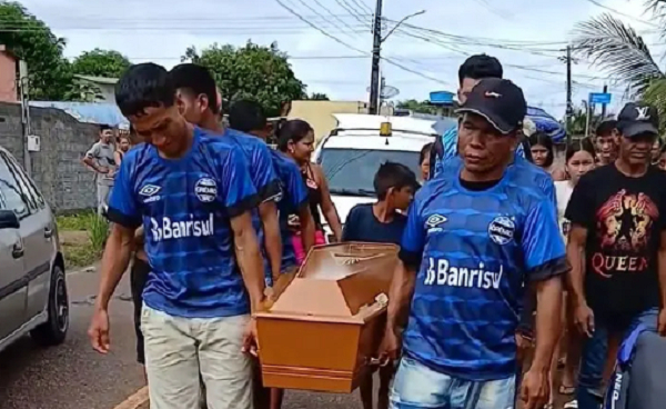 16-year-old goalkeeper dies after saving penalty