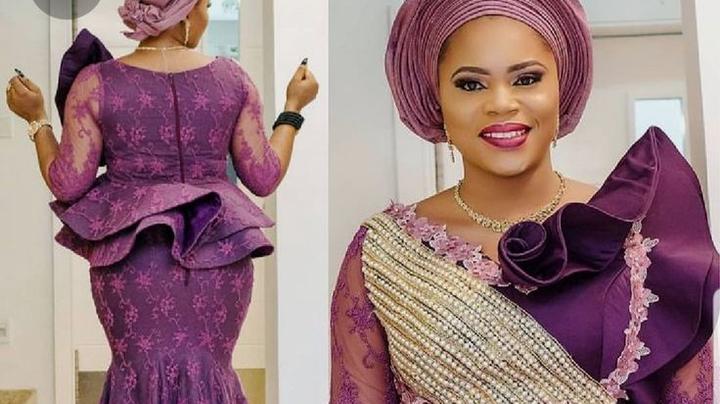 Skirt and Blouse Lace Styles for Mummies