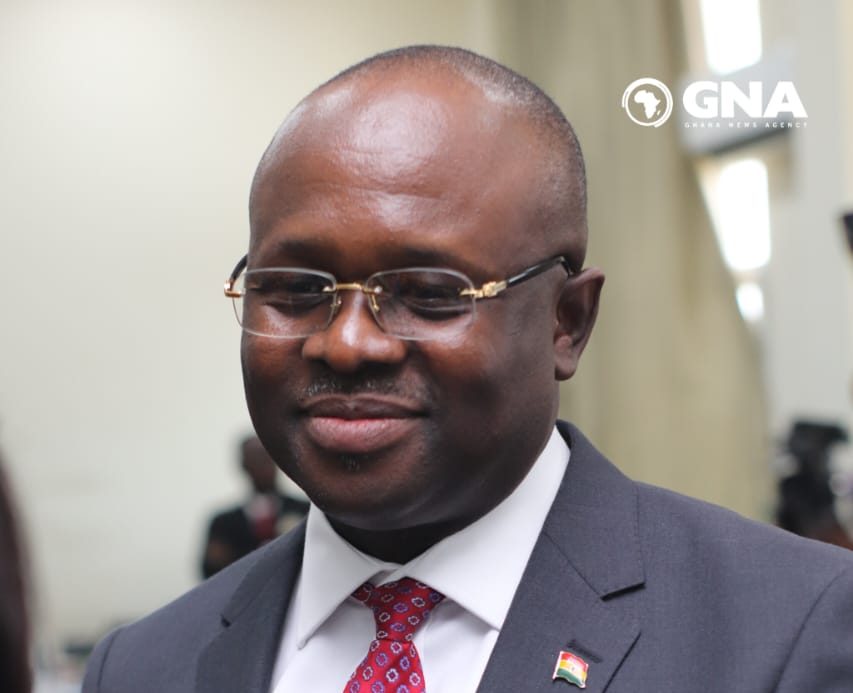 Dr-Omane-Boamah1-e1738097512675.jpg