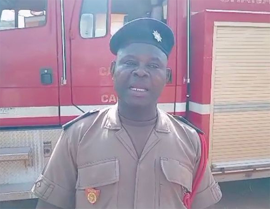 Saboba Fire Service Use Buckets To Fight Fire