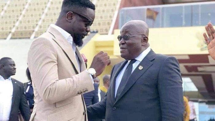 He Has Started His Hypocrisy After 8 Years Of Acting Like A Deaf And Dumb – Ghanaians Roast Sarkodie Over Cryptic Post