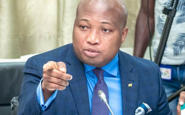 If you are a former gov’t official and receive an invitation from this so-called ORAL committee the advice is simple boycott it – Minority in Parliament