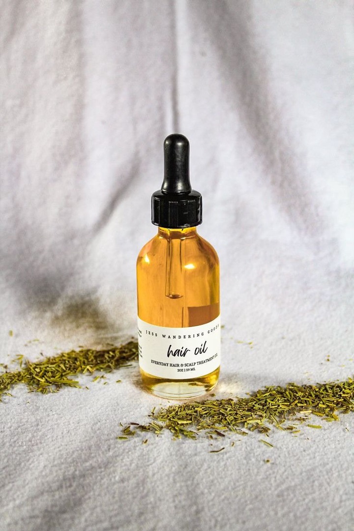10 ayurveda oils to combat dandruff in hair