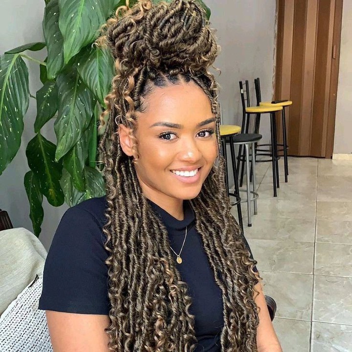 Stunning Hairstyles for Girls That Celebrate Culture and Style This New Valentine
Period