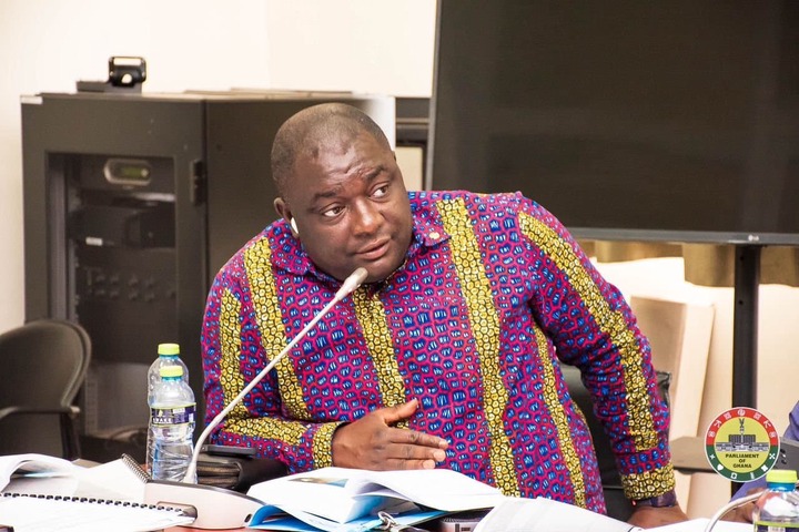 MPs don’t recruit, demand payment through social media