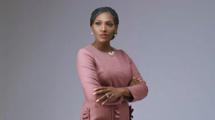 Chic Corporate Attire for the Contemporary Woman