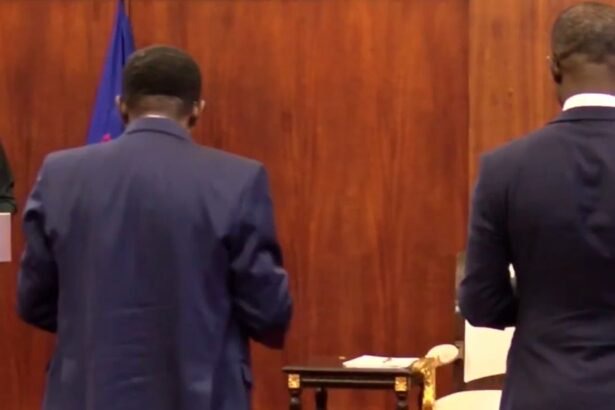 Mahama swears-in BoG Governors