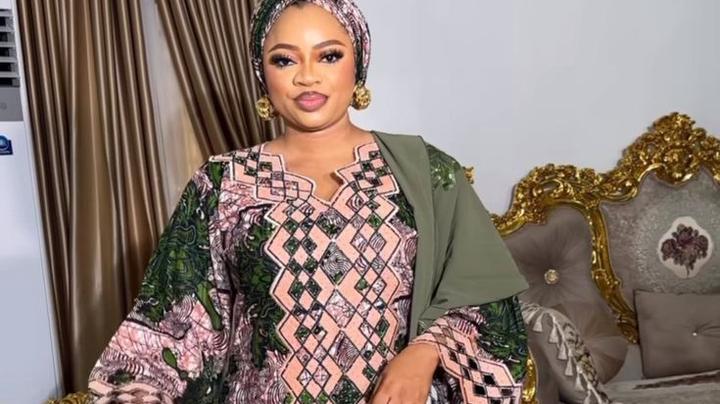 Mummies, Here Are Beautiful Ankara Styles You Can Slay