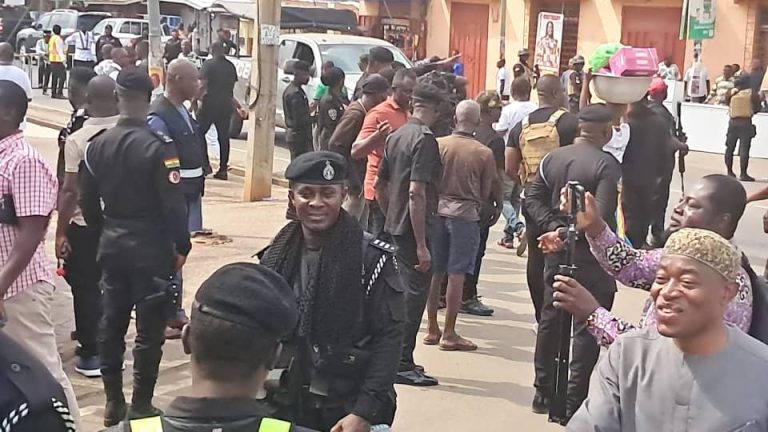 Chaos erupts at Council of State re-election, one arrested