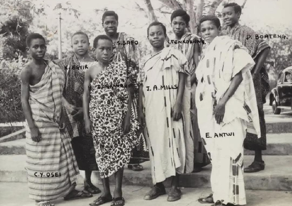 Rare photo of late Atta Mills in school with classmates ‘breaks the internet’