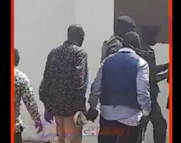 Watch as ex-servicemen clash with soldiers over suspected sale of land hosting CDS’s residence