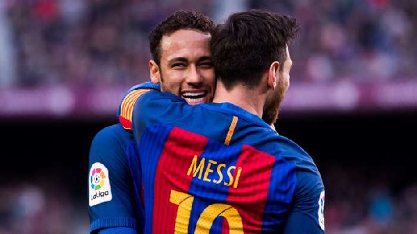 I taught Messi how to take penalties – Neymar