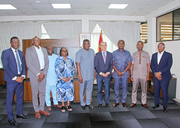 Minister of Roads holds bilateral meeting with Chinese Ambassador to strengthen Ghana’s road infrastructure