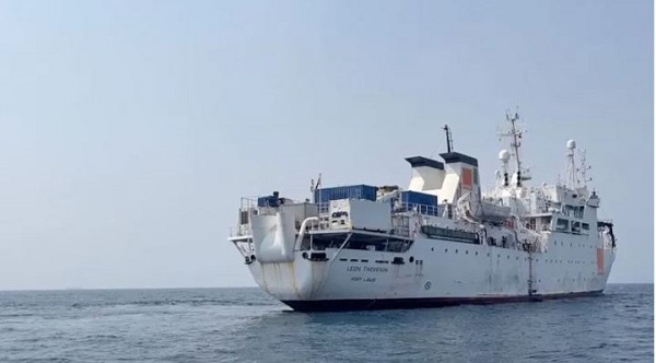 The ‘hero’ ship fixing Africa’s internet blackouts