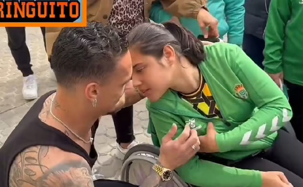 Watch the heartwarming reaction of Antony as a disabled fan tried to kiss him