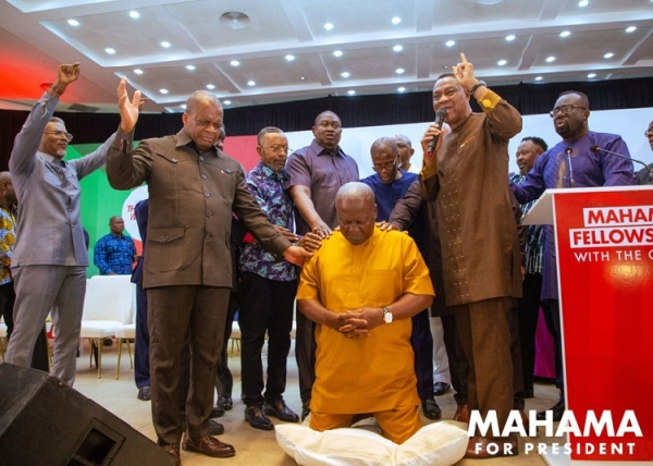 President Mahama fellowships with the clergy