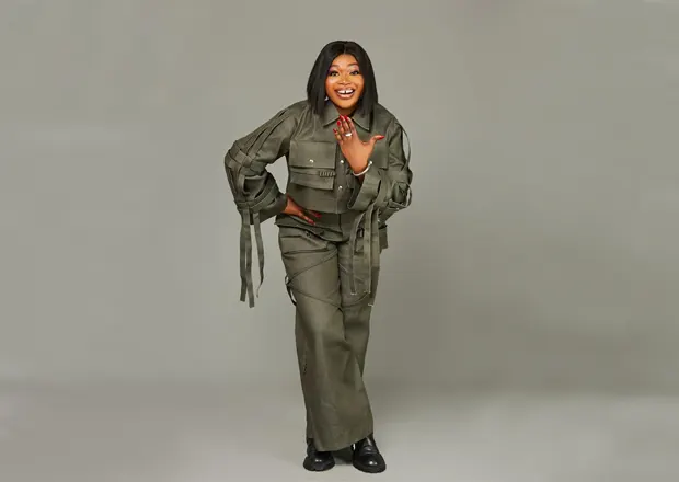 Ellah Releases ‘Kolom’ Video –