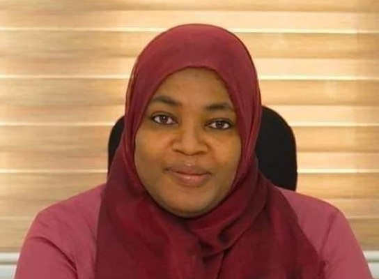 Sundanese journalist Durra Gambo receives TAEF Service to Journalism Award