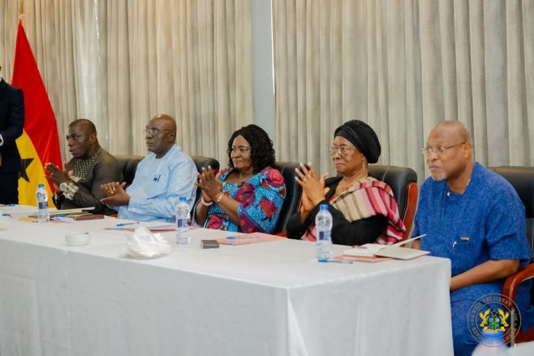 Veep urges Council of State to play constructive role in constitutional reform