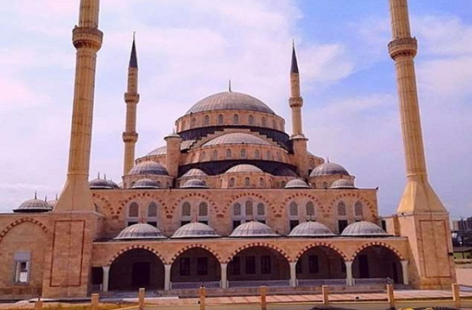 Ghana Mosque Hosts ‘Ramadan Welcome’ Quran Recitation
