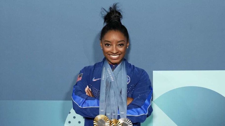 Simone Biles Unveils Glamorous New Hairstyle Post 2024 Paris Olympics Triumph