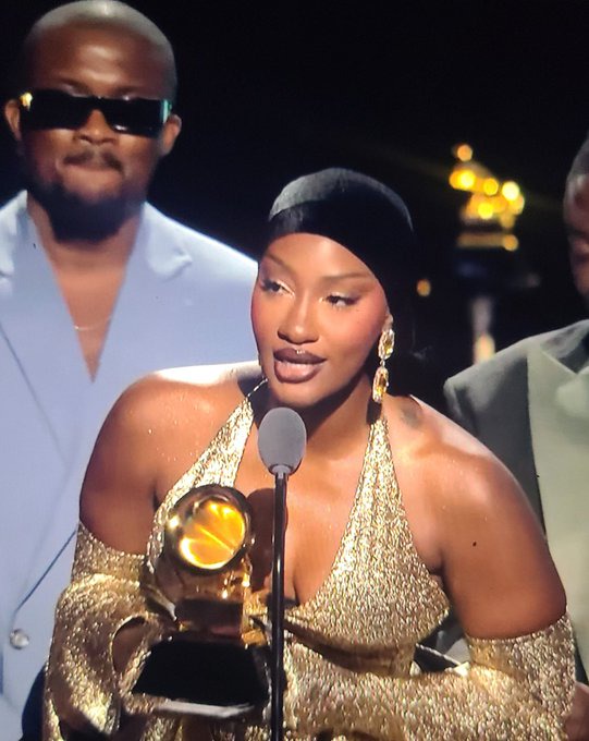 Tems dedicates Grammy win to her mother