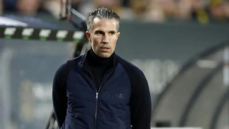 Van Persie appointed head coach of Feyenoord