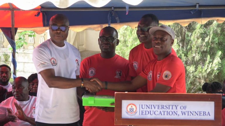 UEW pilots solar-powered outboard motor