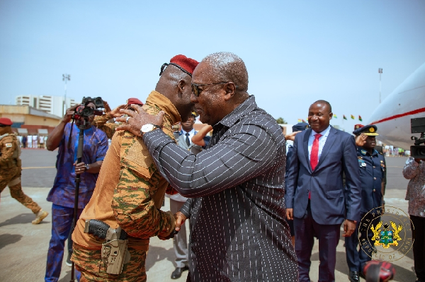 President Mahama pledges to ease ECOWAS-Sahel tensions