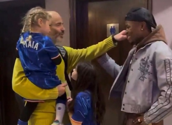 Watch as Fatawu Isshaku reunites with Enzo Maresca in heartwarming post-match moment