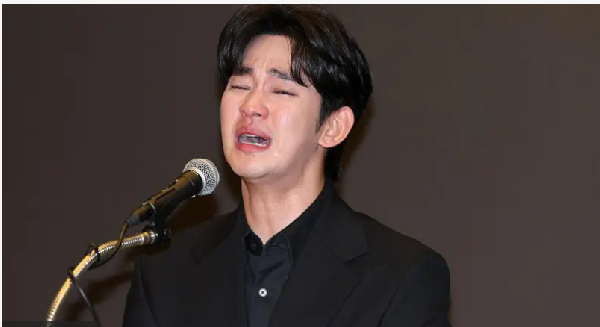 Kim Soo-hyun break silence inside emotional press conference about im relationship wit late Kim Sae-ron and accusations around her death