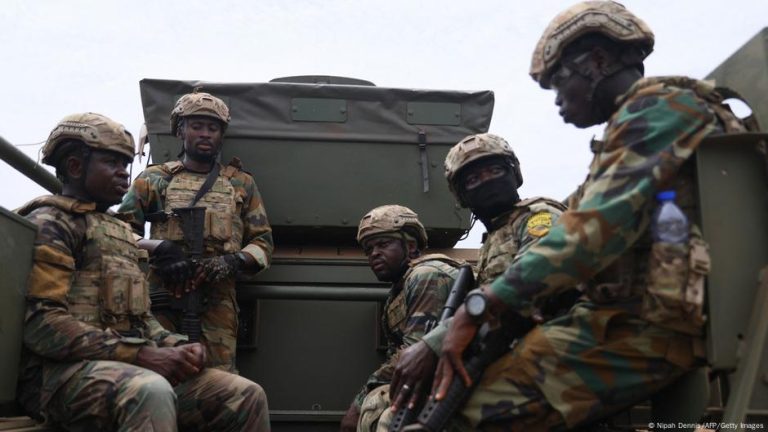 Growing calls to punish ‘wayward’ soldiers – DW – 03/29/2025