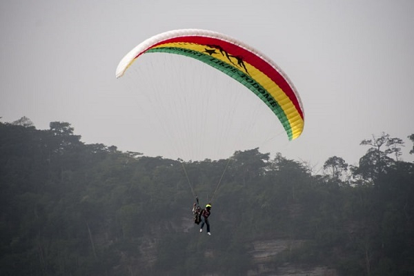 Here’s how much you pay for paragliding at Kwahu