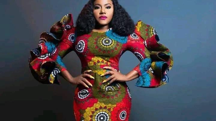 Audacious Ankara styles for your next Aso-ebi