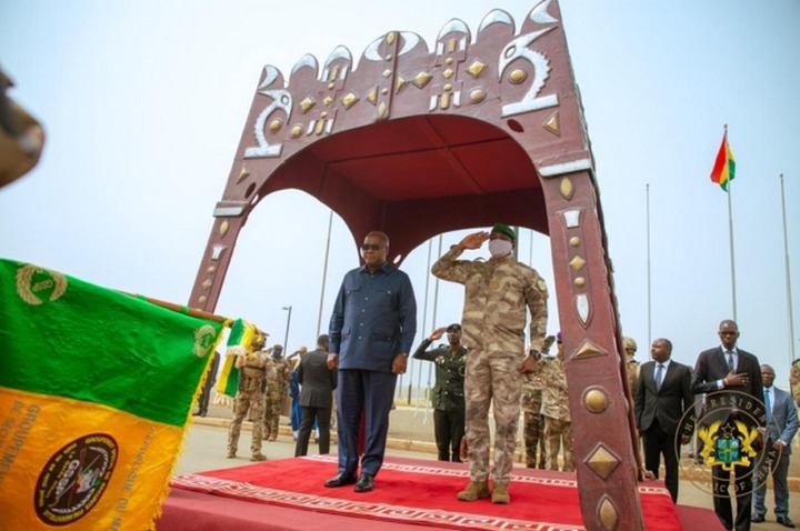 Mahama visits Mali as part of ‘good neighbourliness’ tour [Photos]