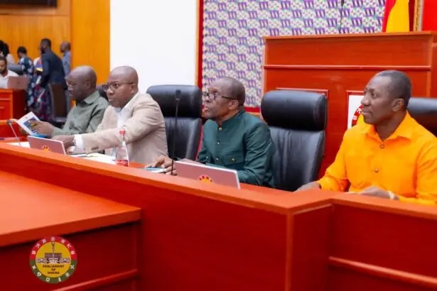 Majority and Minority leaders clash over new chamber and hospital for Parliament