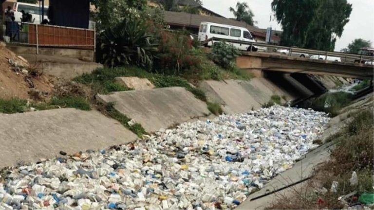 Govt to desilt choked drains ahead of rainy season